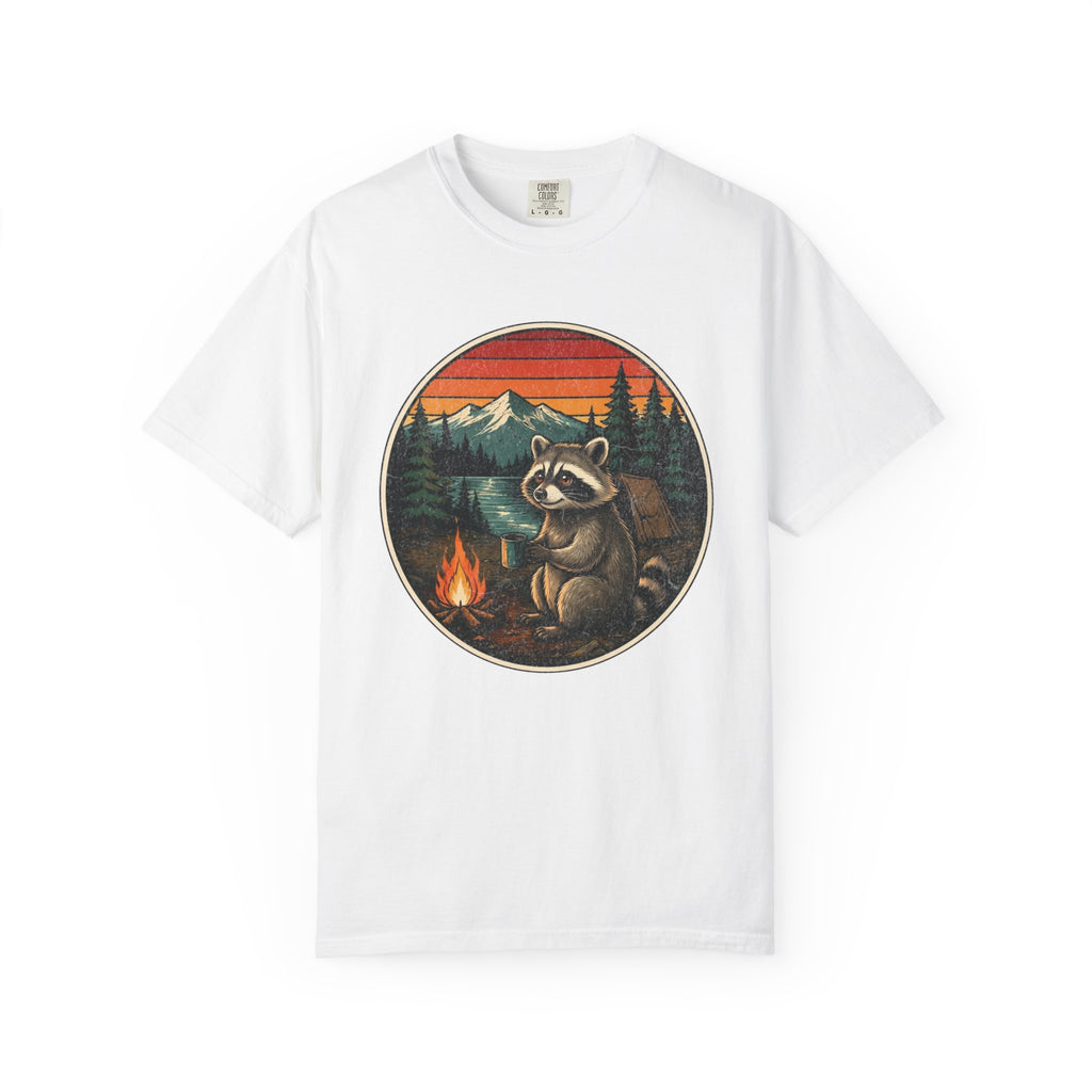 Camping Raccoon – Campfire T-Shirt | Explorer Edition