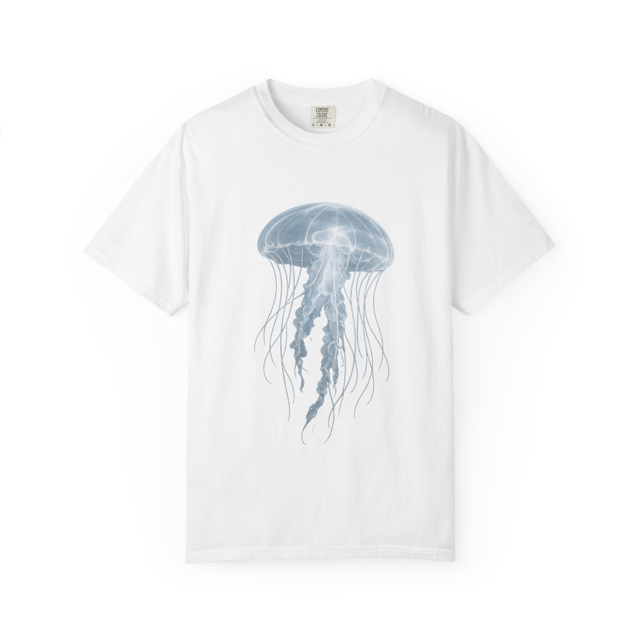 Large Jellyfish Graphic T-Shirt, Ocean Art Tee, Watercolor Sea Life Shirt, Coastal Lifestyle Gift, Beach Lover Tee