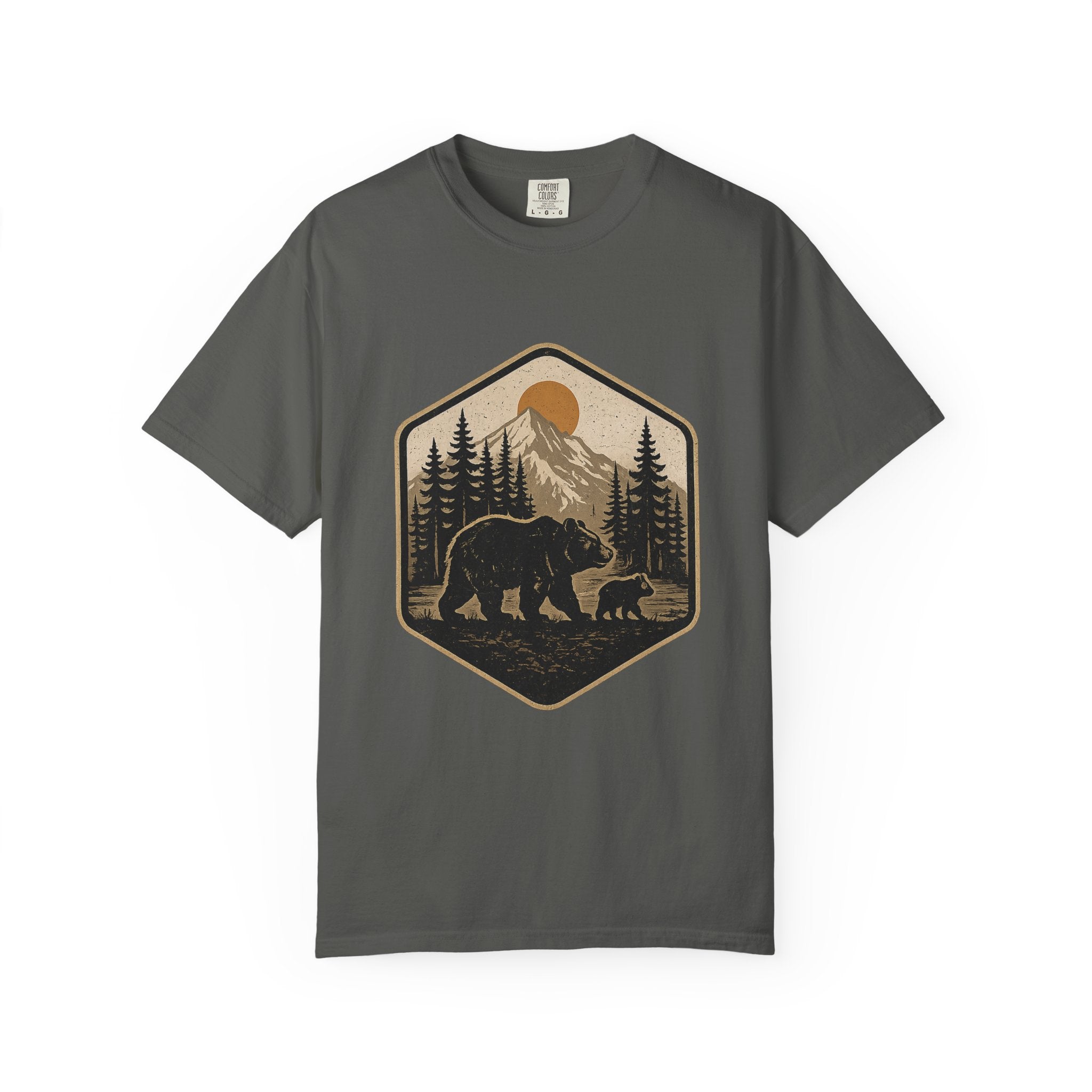 Vintage Bear – National Park Badge T-Shirt | Explorer Edition