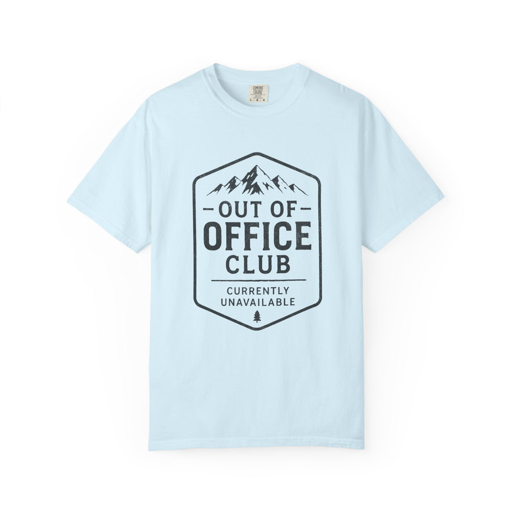 Out of Office Club – Vintage Outdoor T-Shirt | Explorer Edition