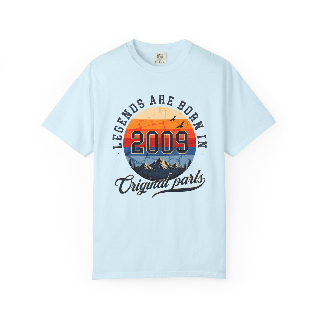 Legends Are Born in 2009 – 17th Birthday T-Shirt
