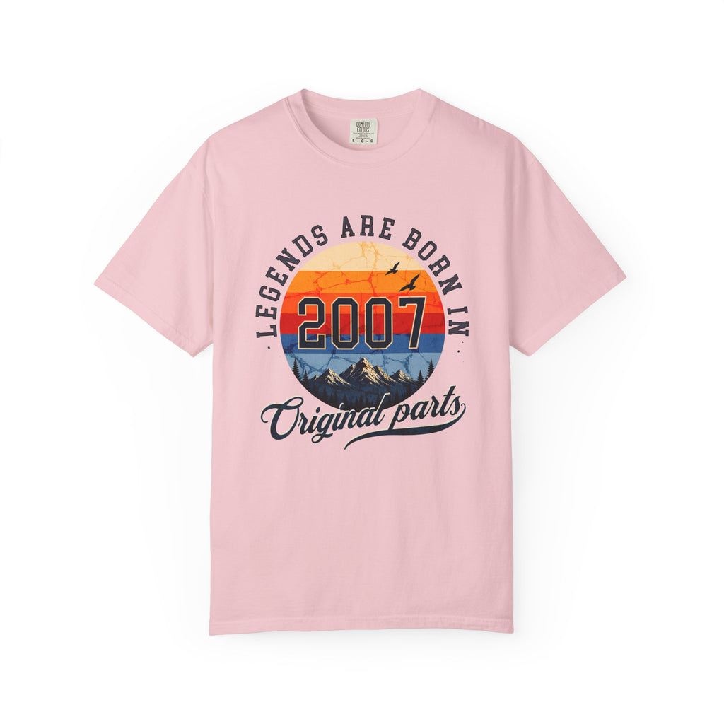 Legends Are Born in 2007 – 19th Birthday T-Shirt