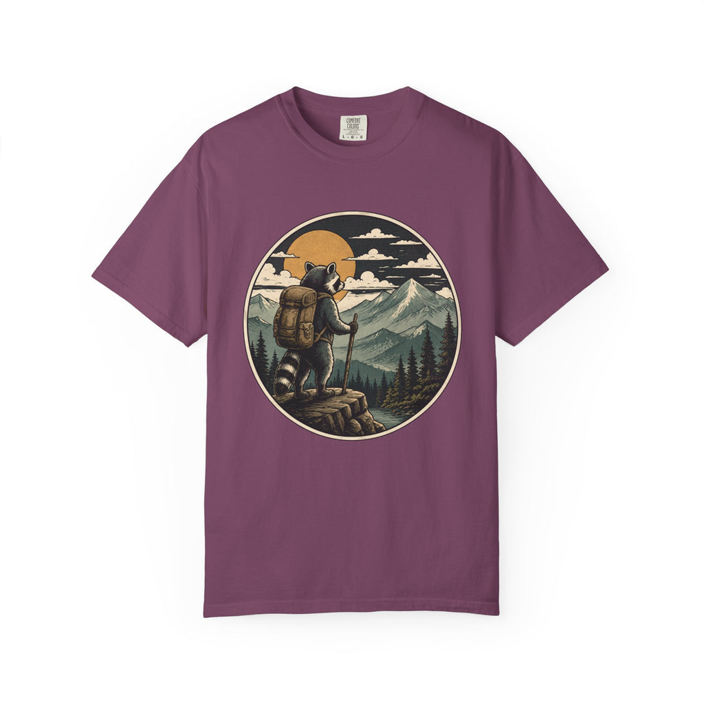 Adventure Raccoon – Hiking T-Shirt | Explorer Edition