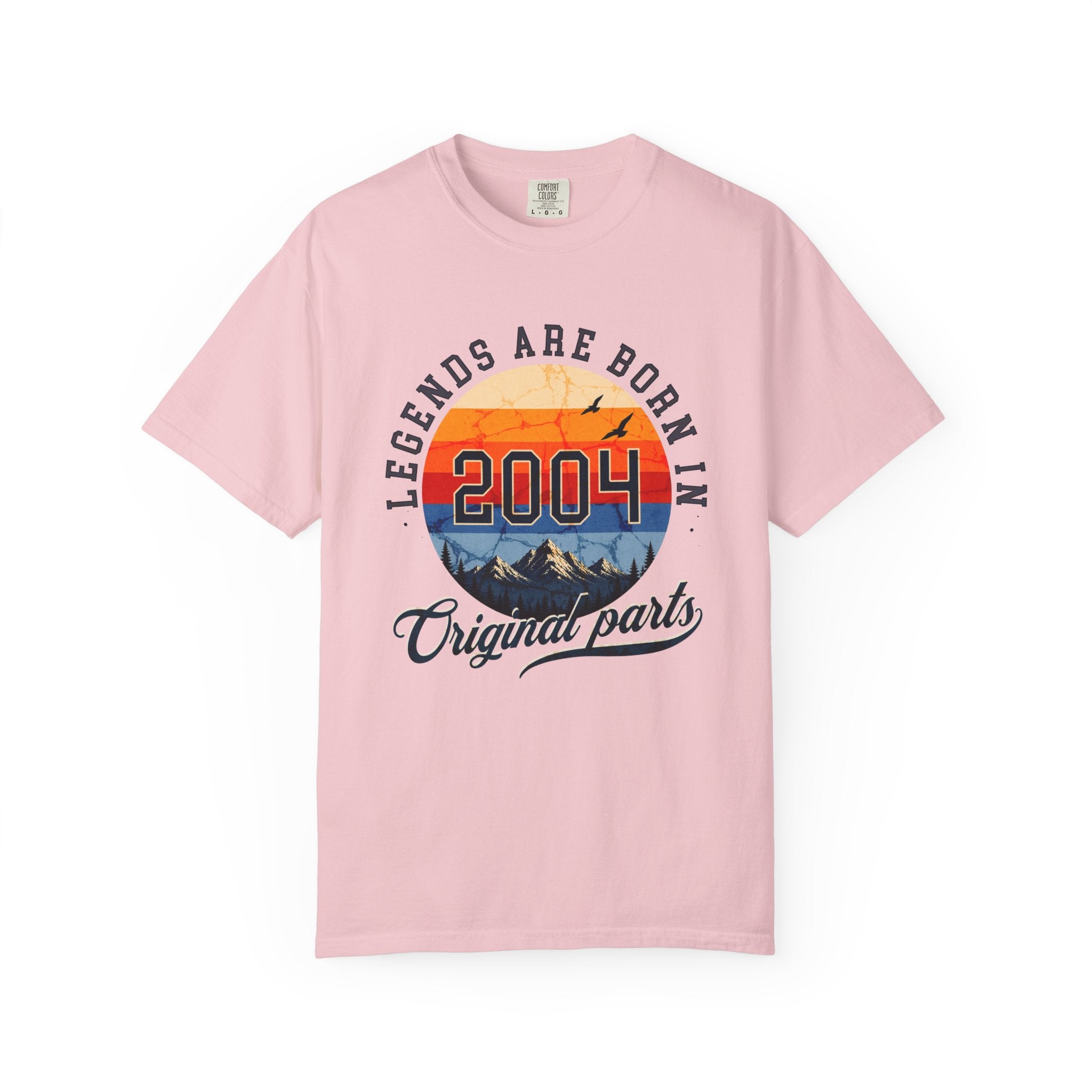 Legends Are Born in 2004 – 22nd Birthday T-Shirt