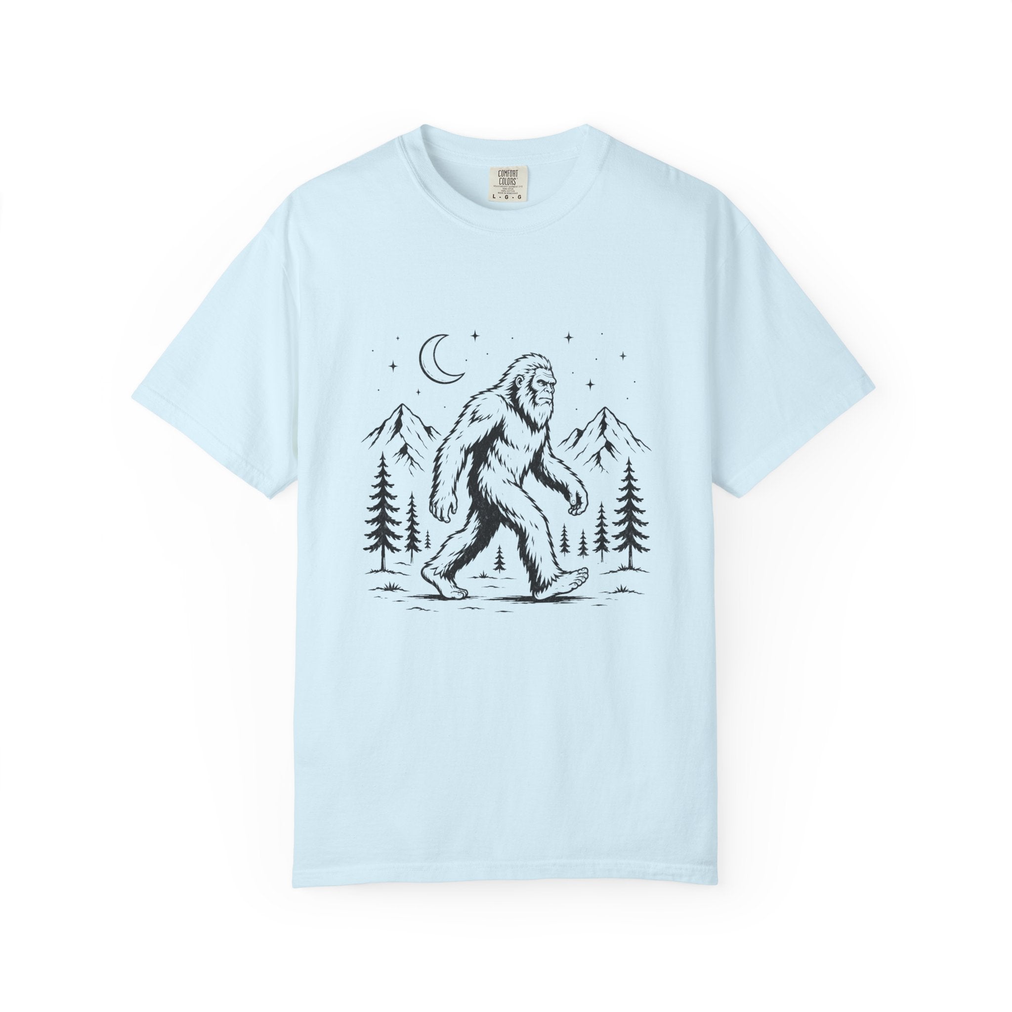 Moonlight Bigfoot – Night Hike T-Shirt | Outdoors Edition