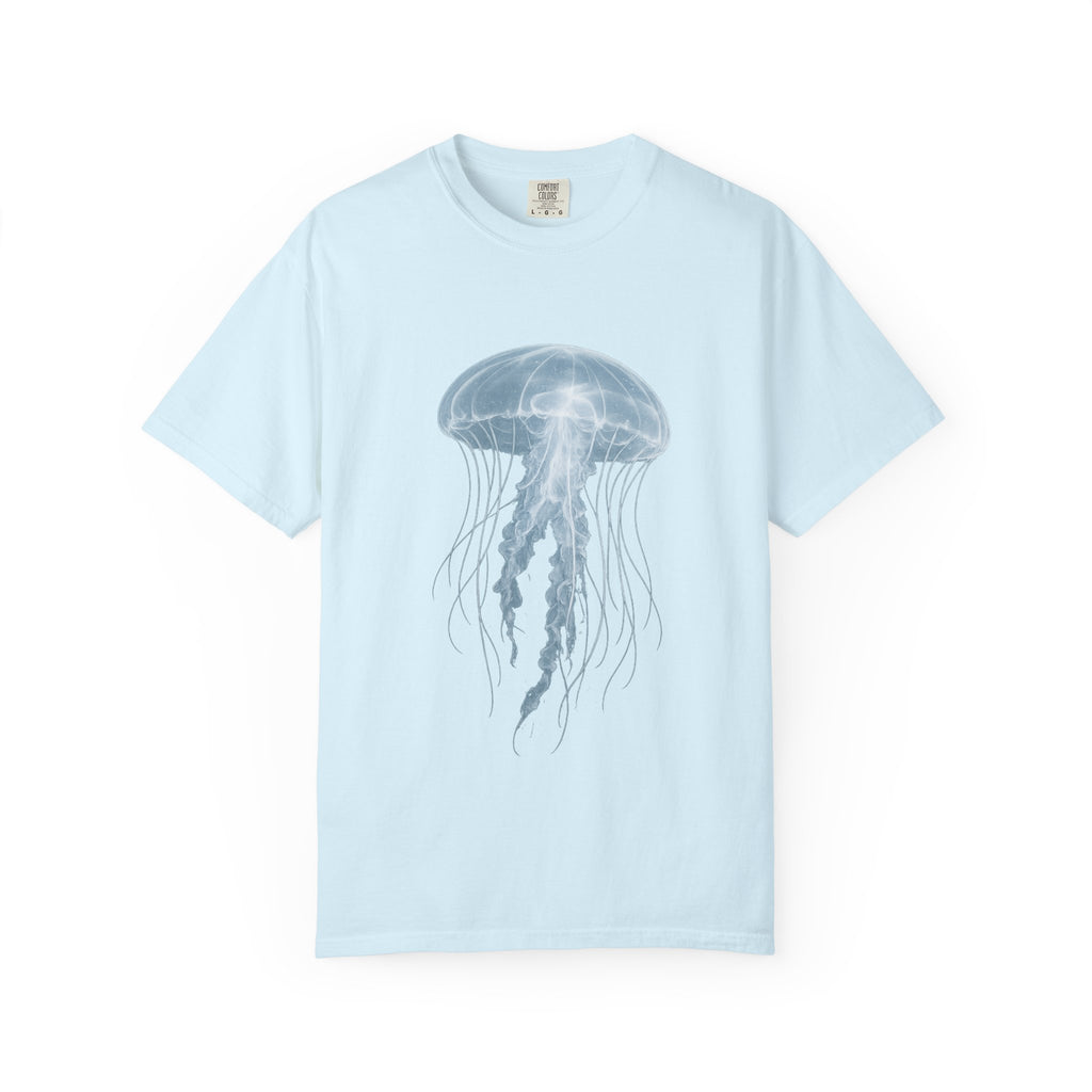 Large Jellyfish Graphic T-Shirt, Ocean Art Tee, Watercolor Sea Life Shirt, Coastal Lifestyle Gift, Beach Lover Tee