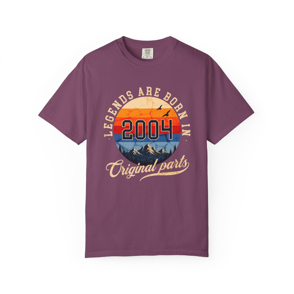 Legends Are Born in 2004 – 22nd Birthday T-Shirt