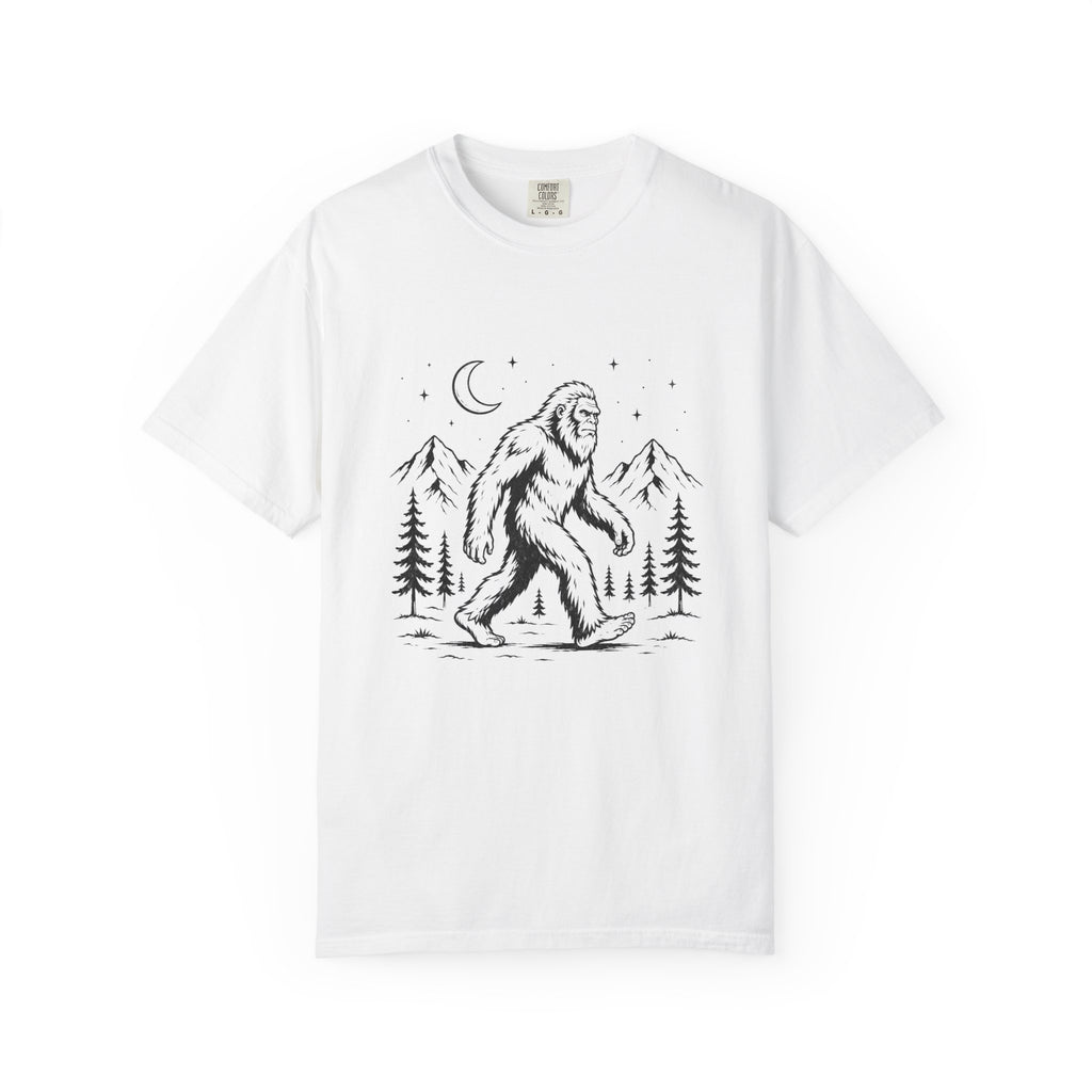 Moonlight Bigfoot – Night Hike T-Shirt | Outdoors Edition
