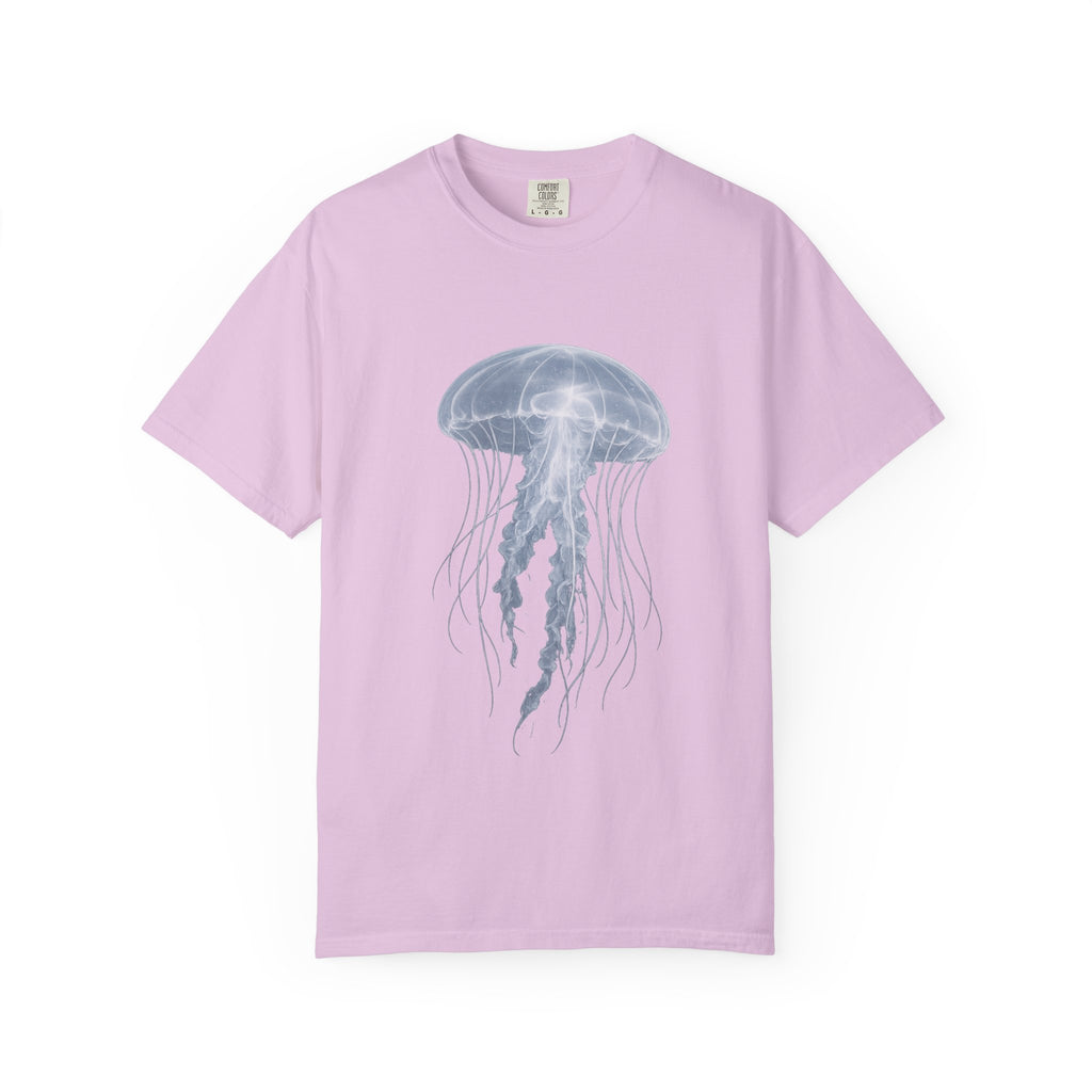 Large Jellyfish Graphic T-Shirt, Ocean Art Tee, Watercolor Sea Life Shirt, Coastal Lifestyle Gift, Beach Lover Tee