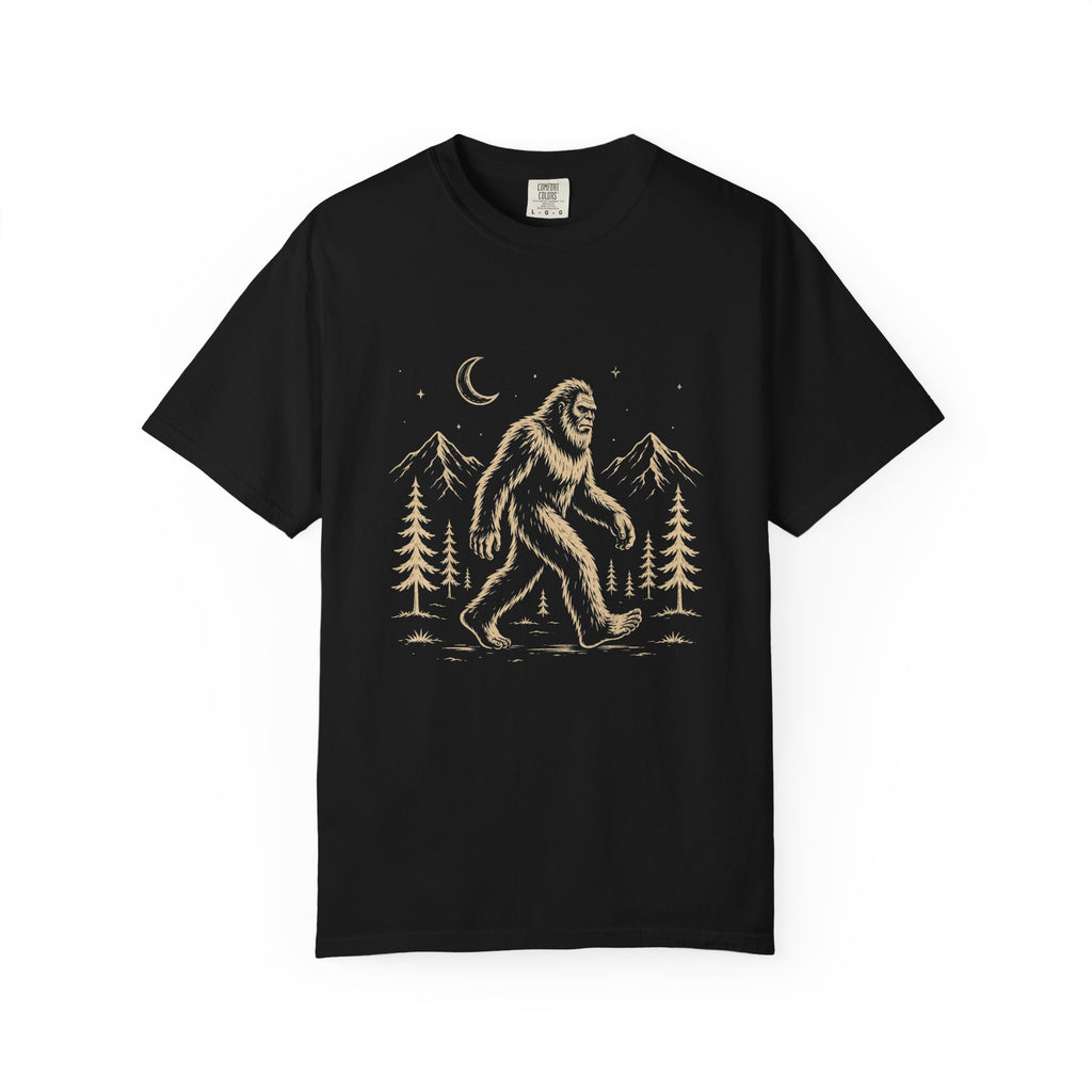 Moonlight Bigfoot – Night Hike T-Shirt | Outdoors Edition