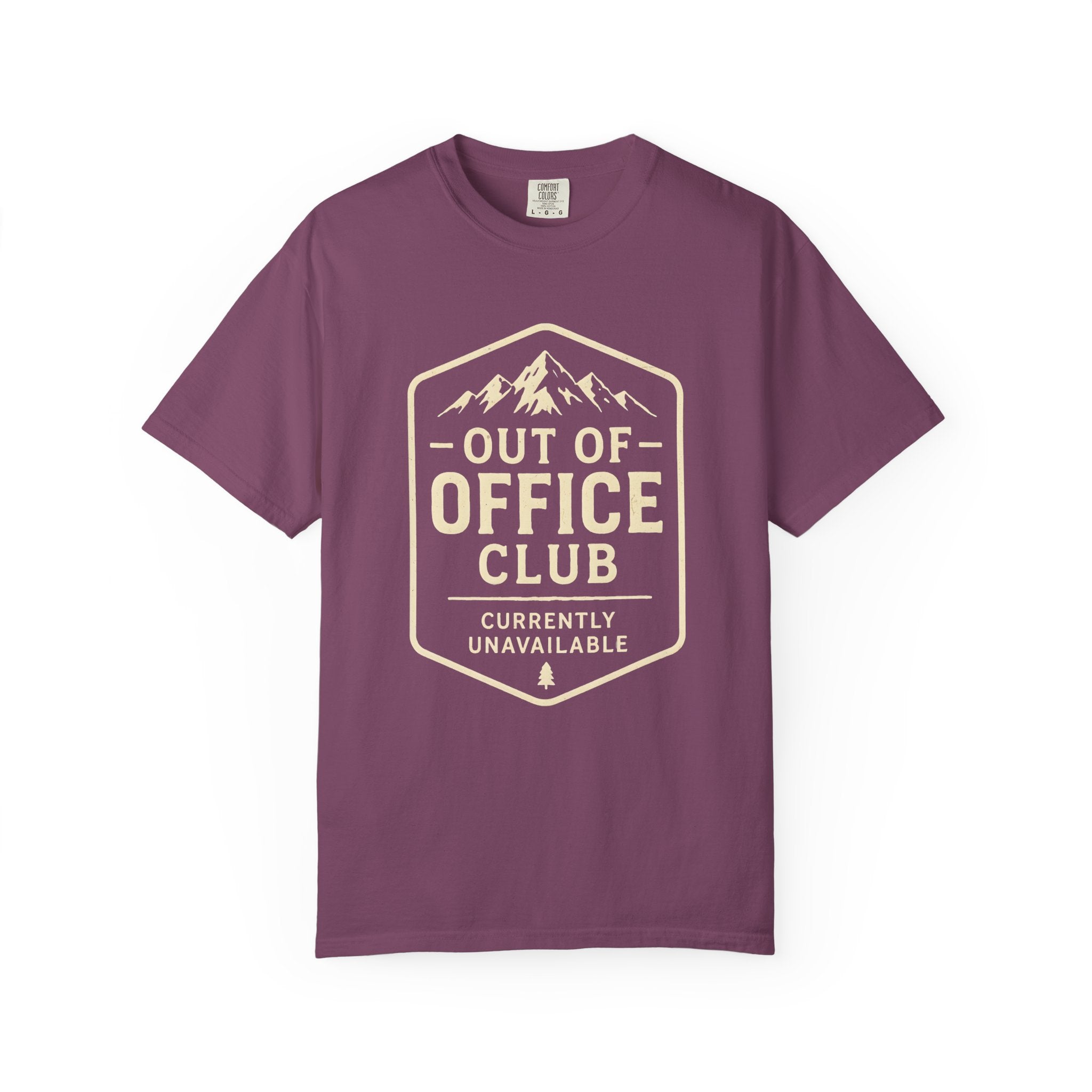 Out of Office Club – Vintage Outdoor T-Shirt | Explorer Edition