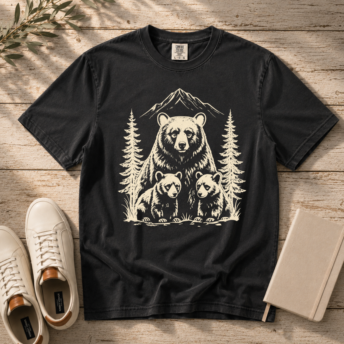 Bear Family – Wildlife & Nature T-Shirt | Outdoors Edition