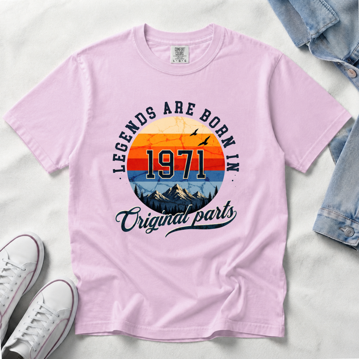 Legends Are Born in 1971 – 55th Birthday T-Shirt