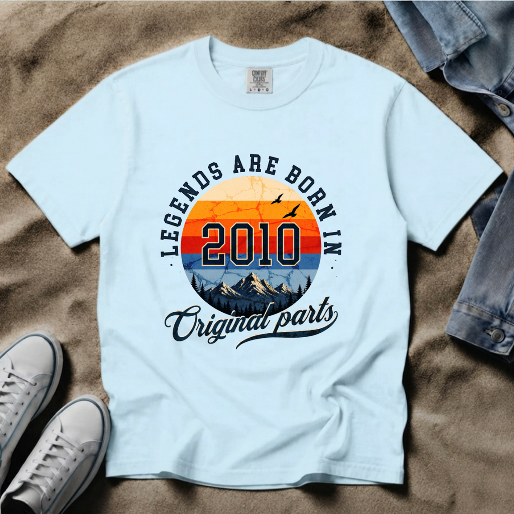 Legends Are Born in 2010 – 16th Birthday T-Shirt