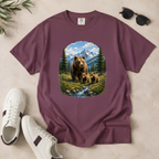 Bear Family – Mama Bear & Cubs T-Shirt | Outdoors Edition