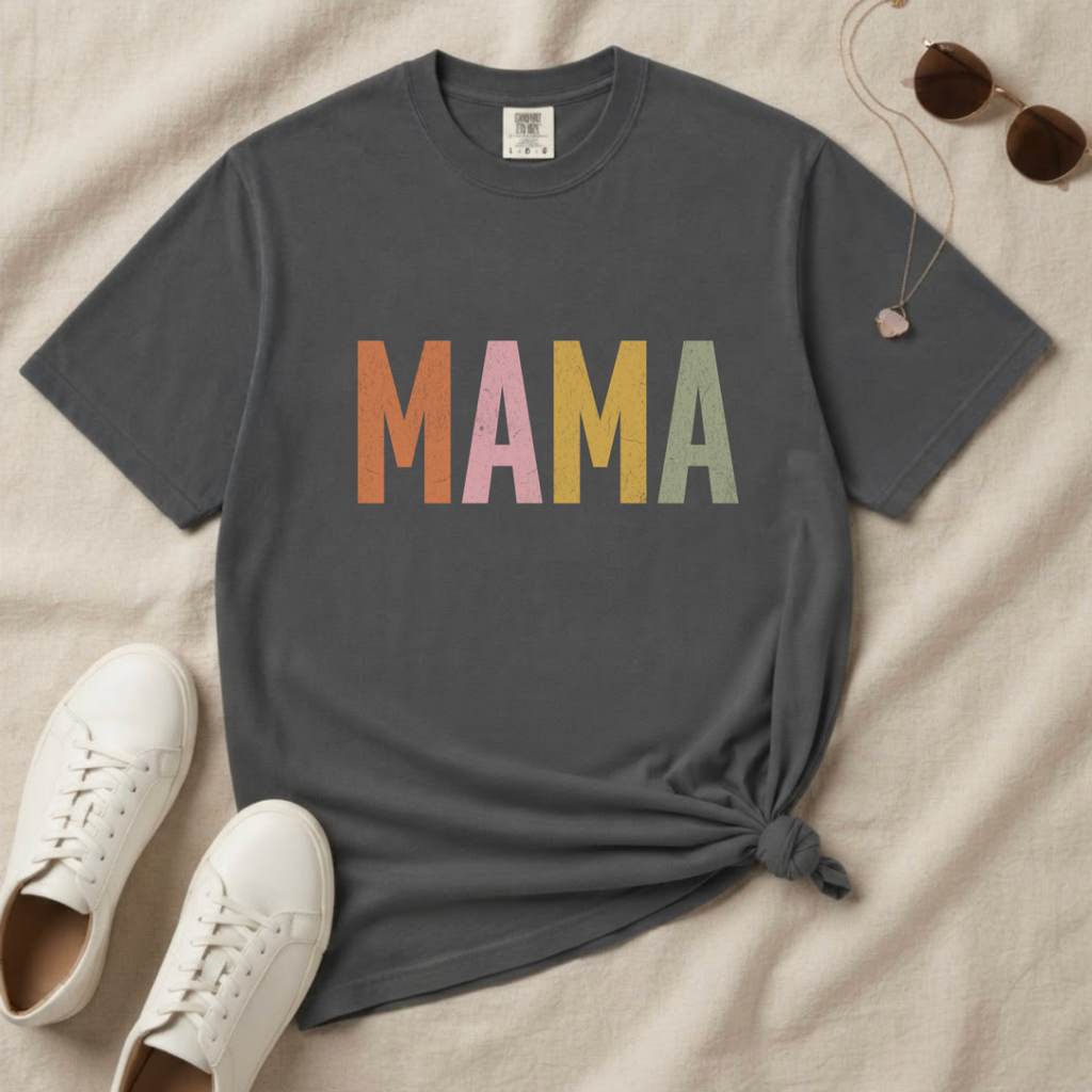 Mama – Playful T-Shirt | Family Collection