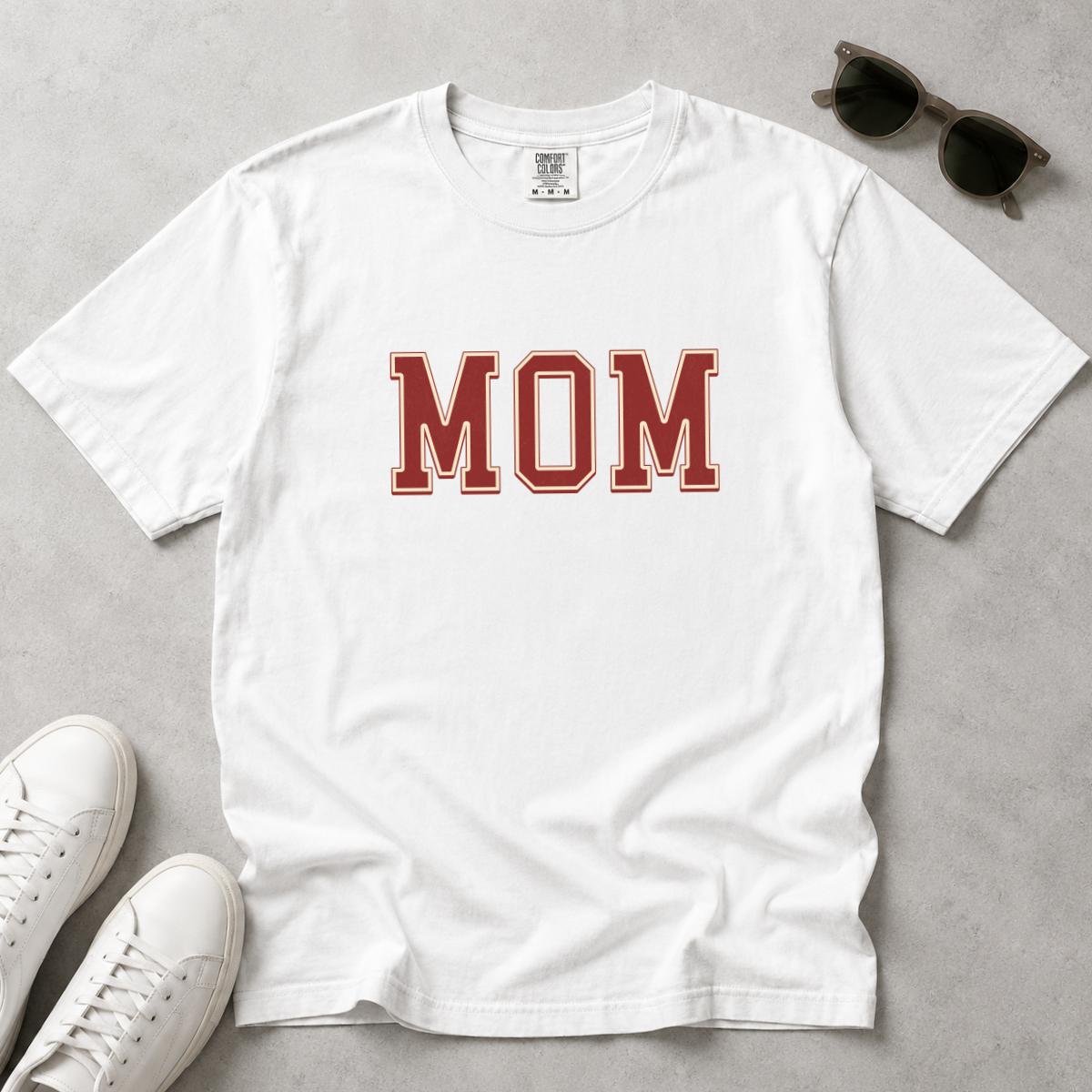 Mom – Classic T-Shirt | Family Collection