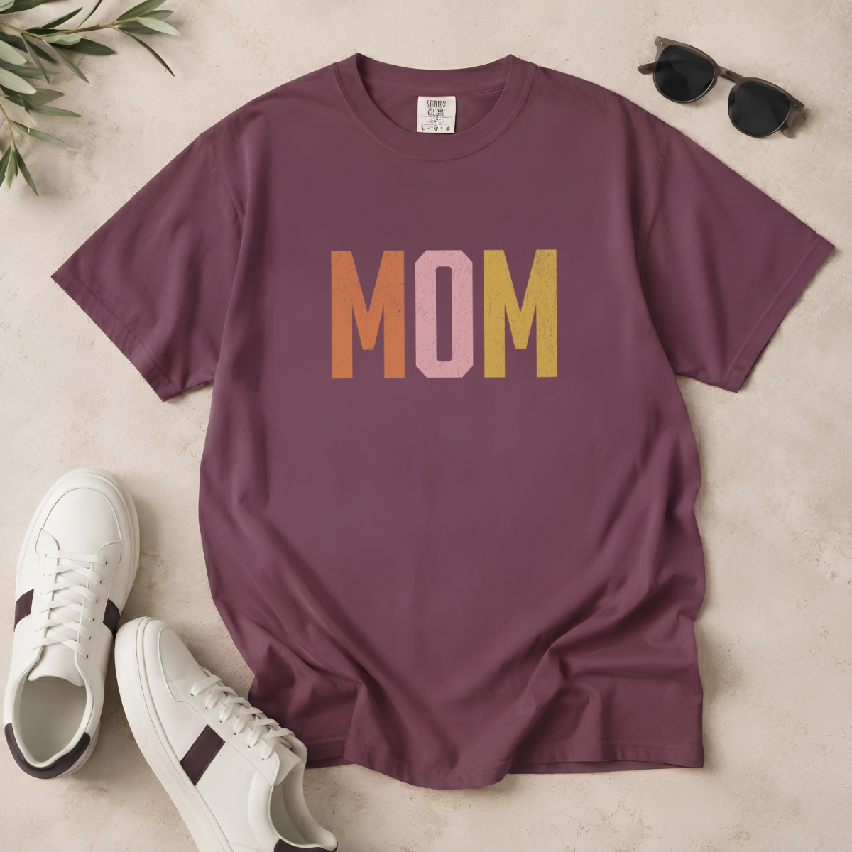 Mom – Playful T-Shirt | Family Collection
