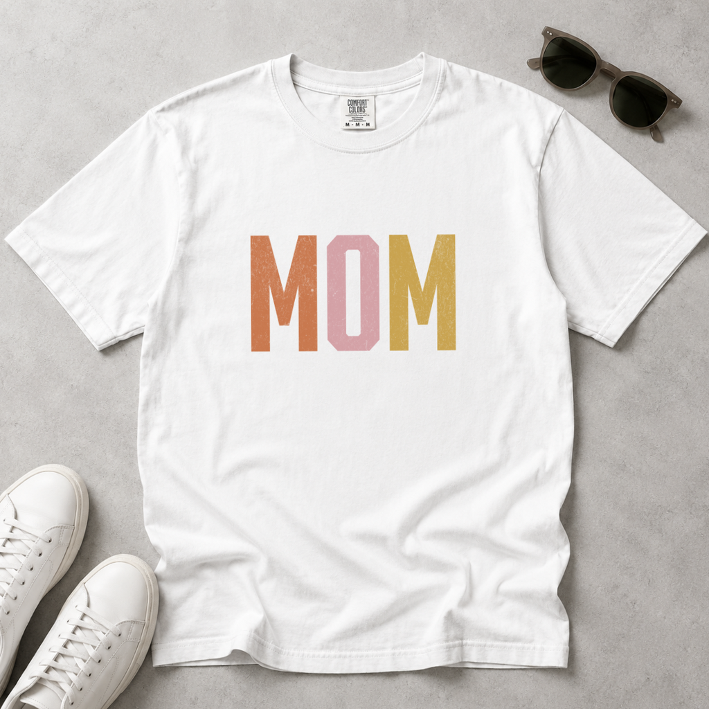 Mom – Playful T-Shirt | Family Collection