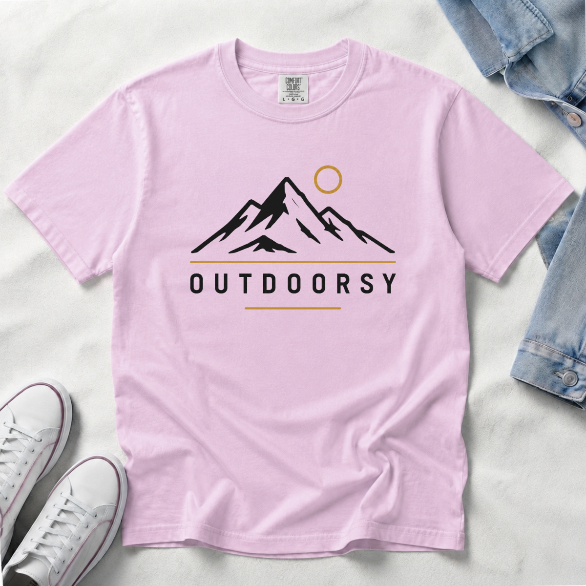 Outdoorsy – Mountain Lover T-Shirt | Explorer Edition