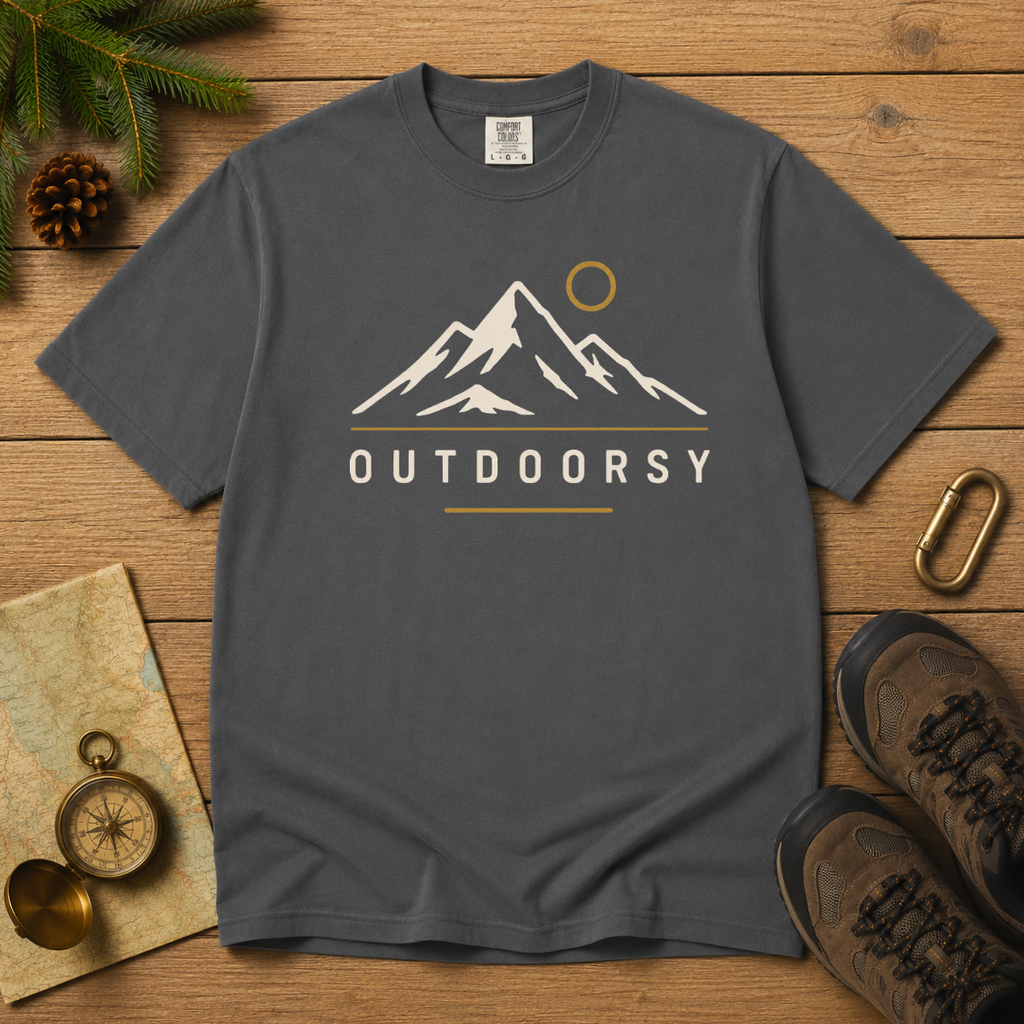 Outdoorsy – Mountain Lover T-Shirt | Explorer Edition