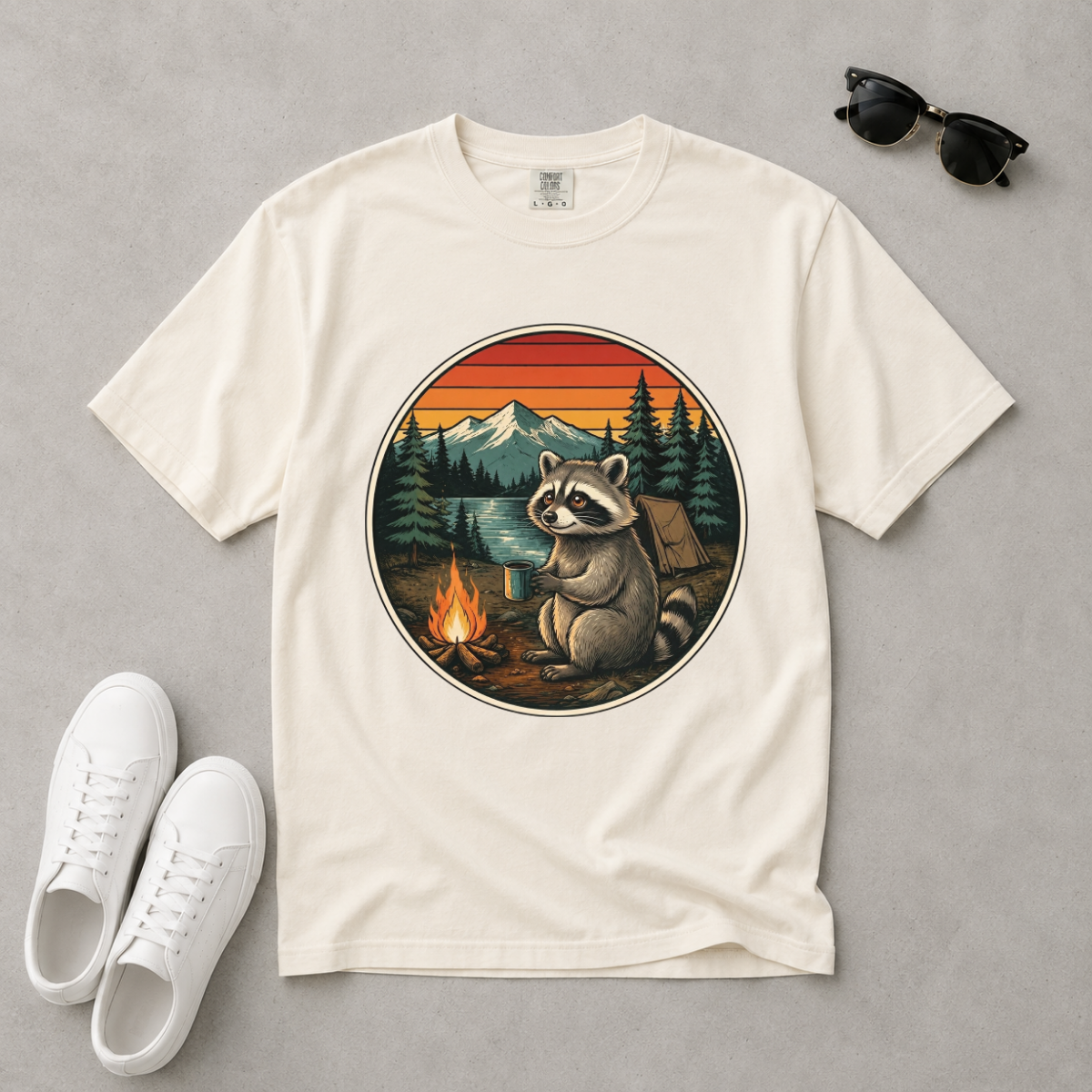 Camping Raccoon – Campfire T-Shirt | Explorer Edition